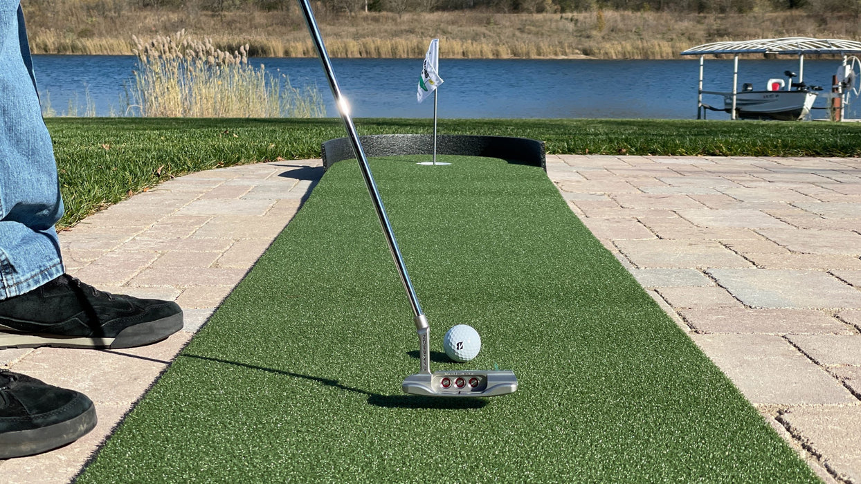 Big Moss Commander Patio Series Putting & Chipping Green